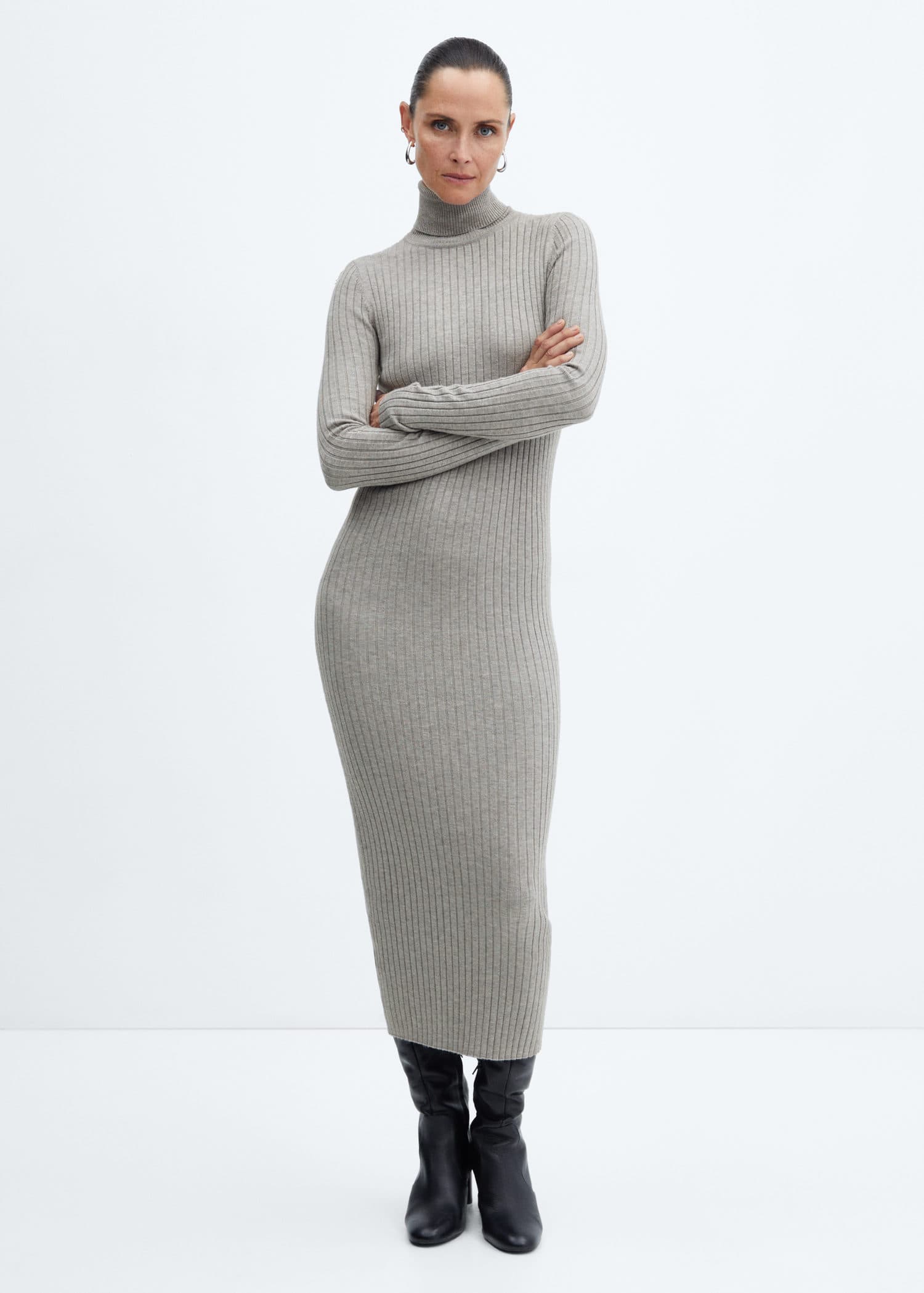Vestido midi canalé cuello alto