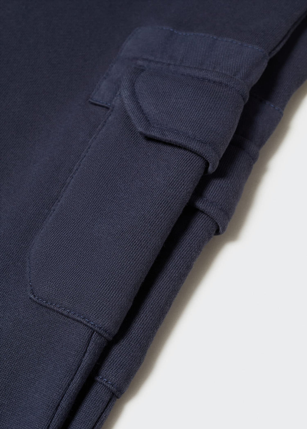 Pantalón jogger cargo