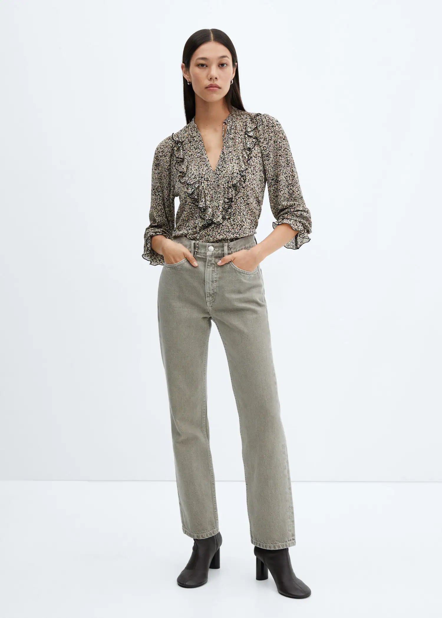 Blusa fluida volante