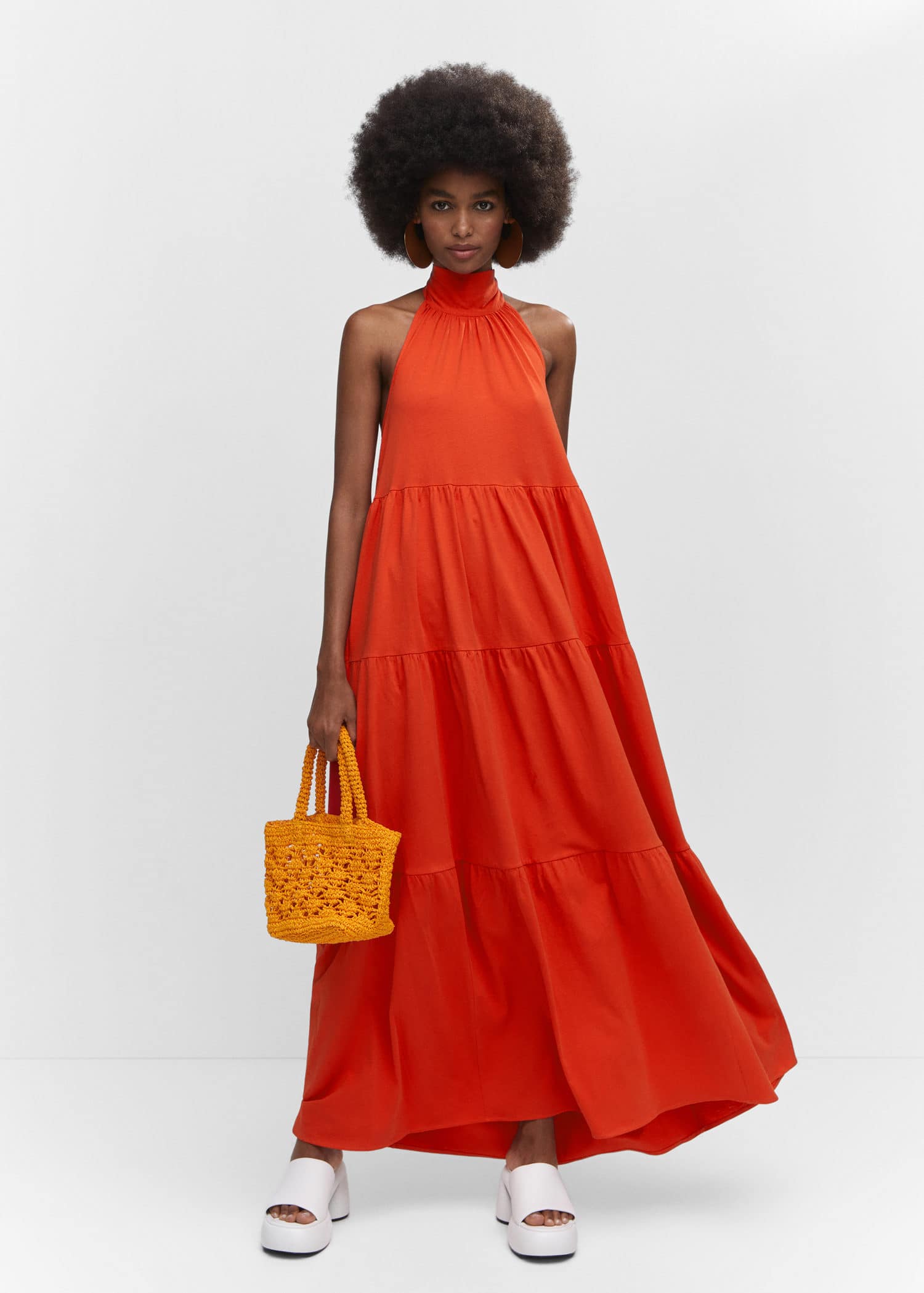 Vestido halter espalda abierta