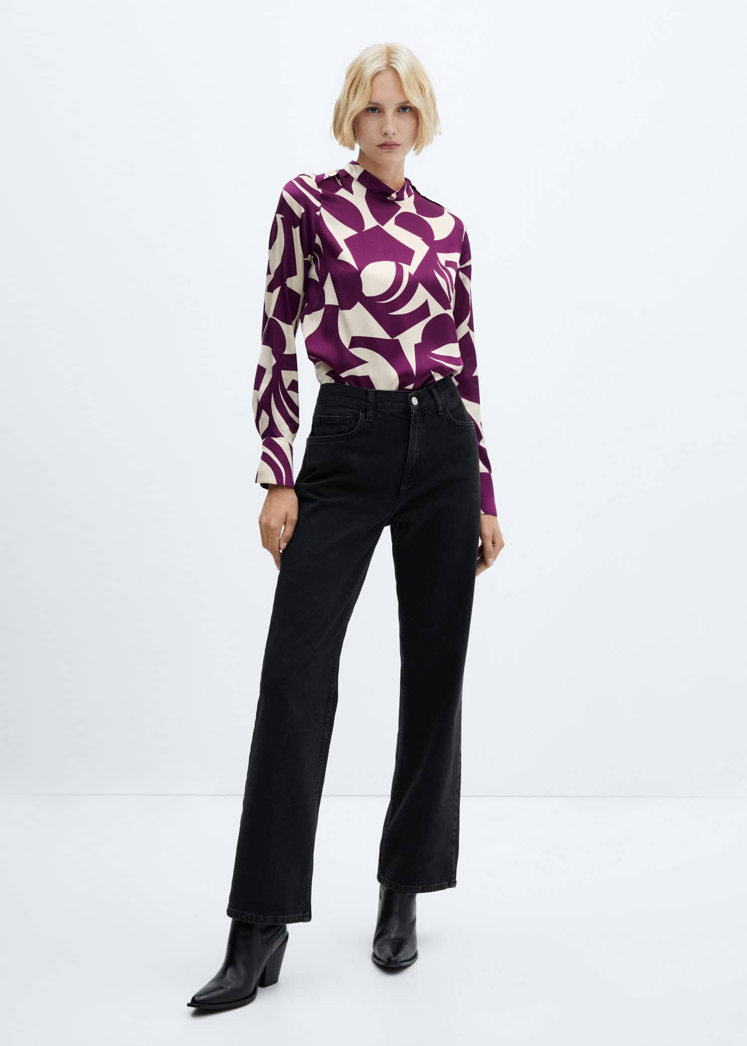 Blusa satinada estampada