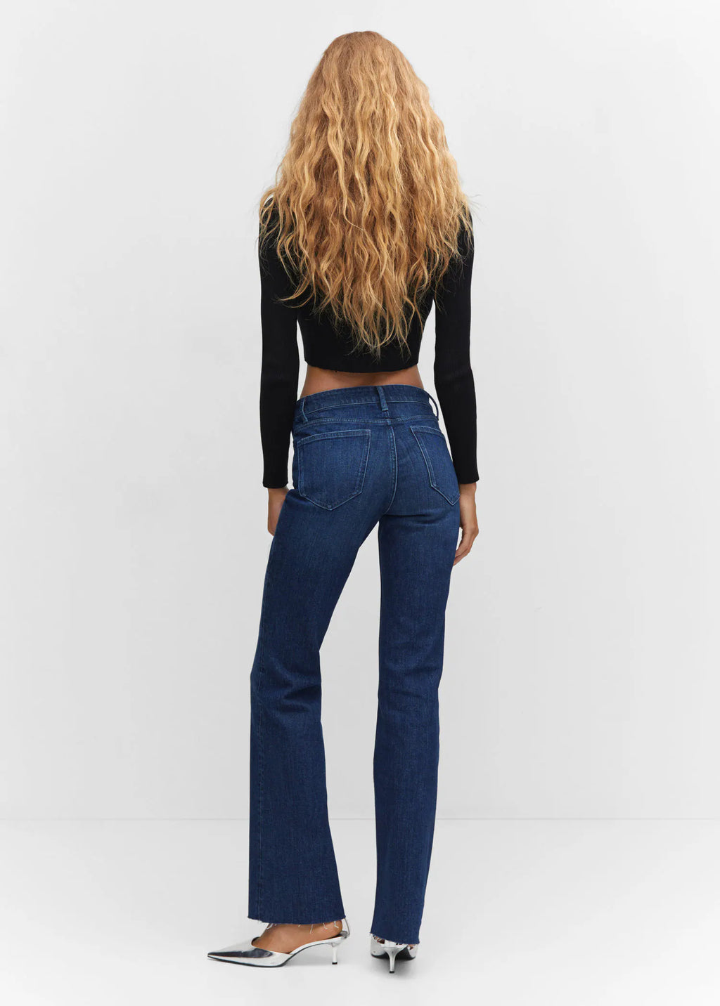 Jeans flare tiro medio