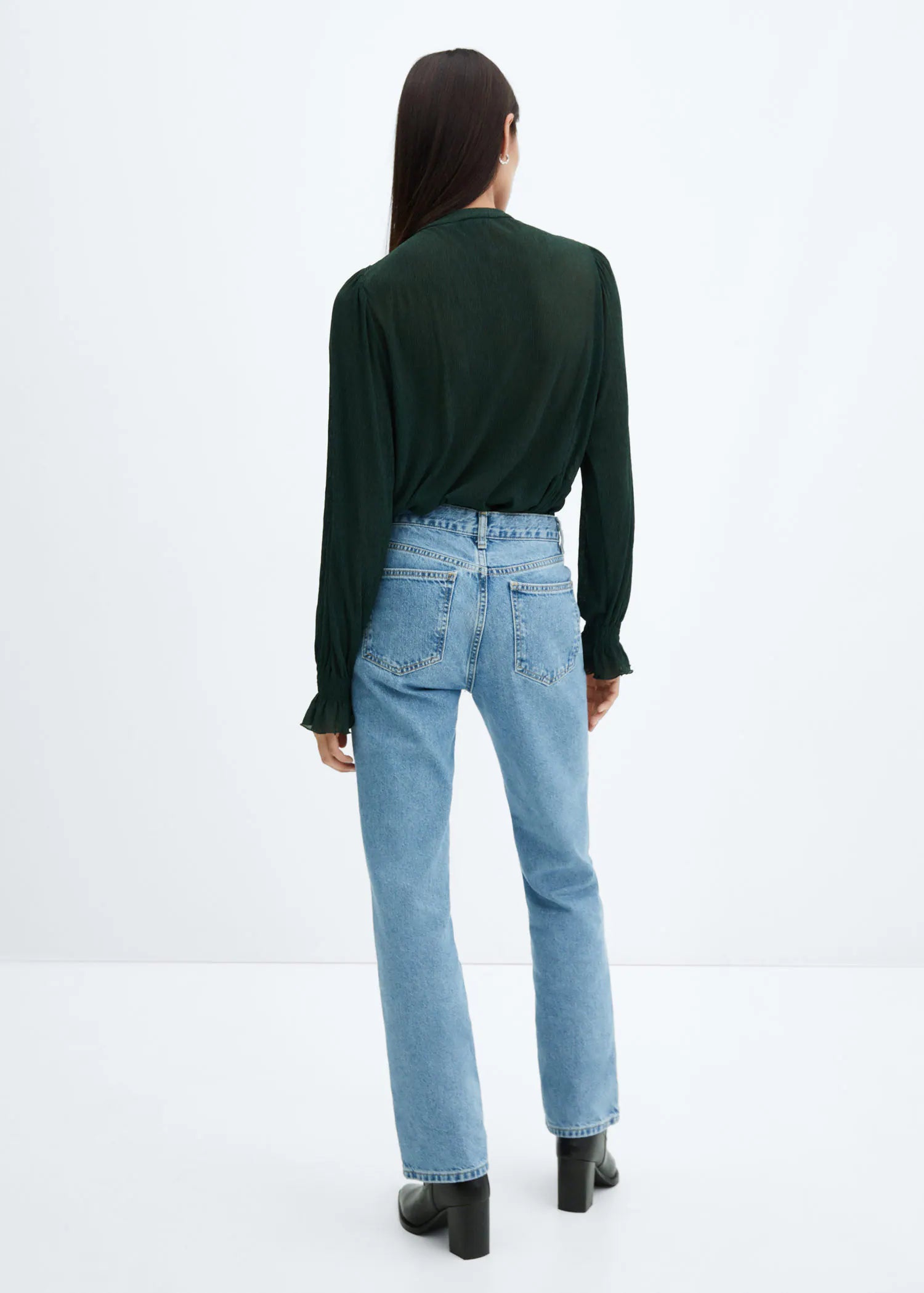 Blusa fluida volante