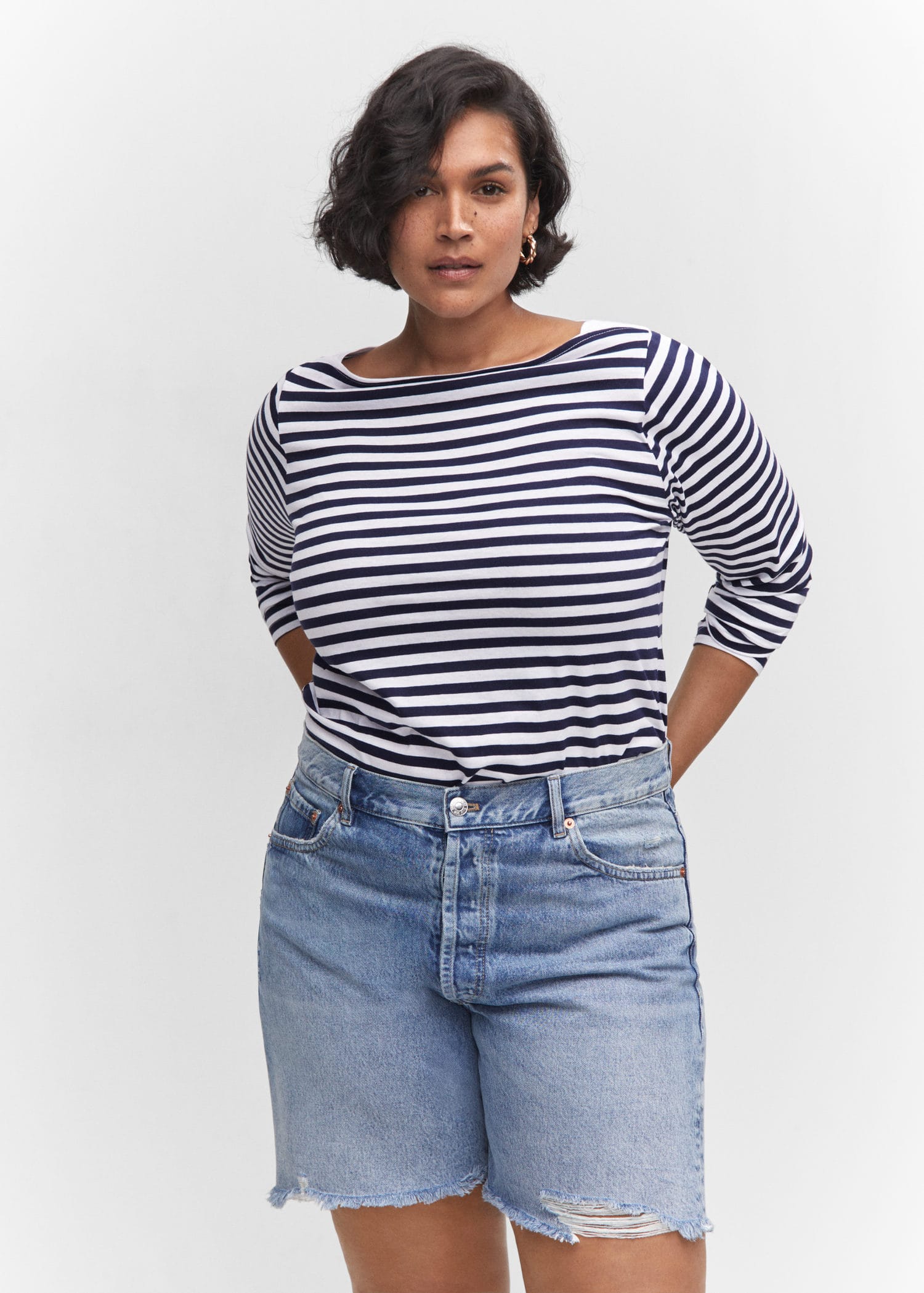 Camiseta cuello barco algodón