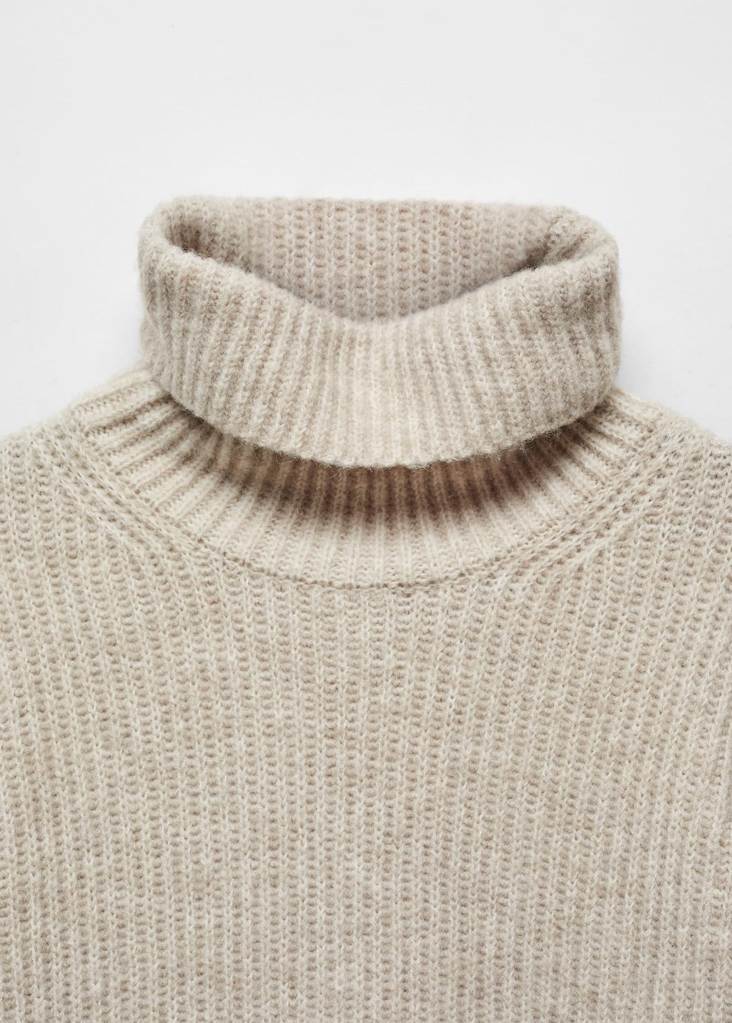 Vestido canalé cuello vuelto
