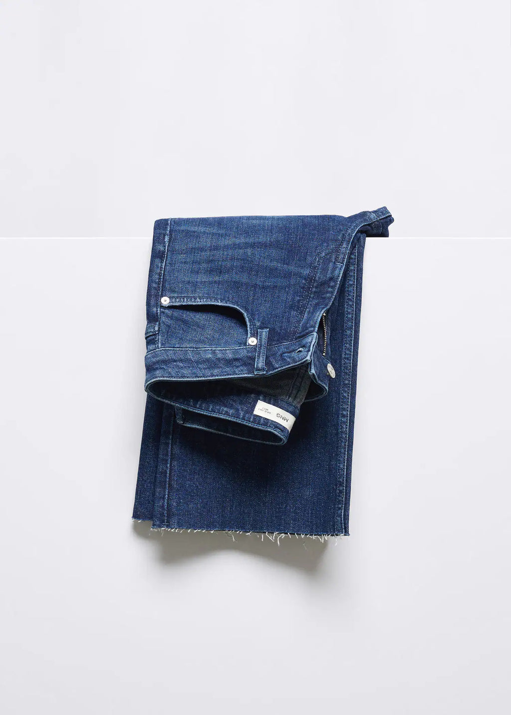 Jeans flare tiro medio