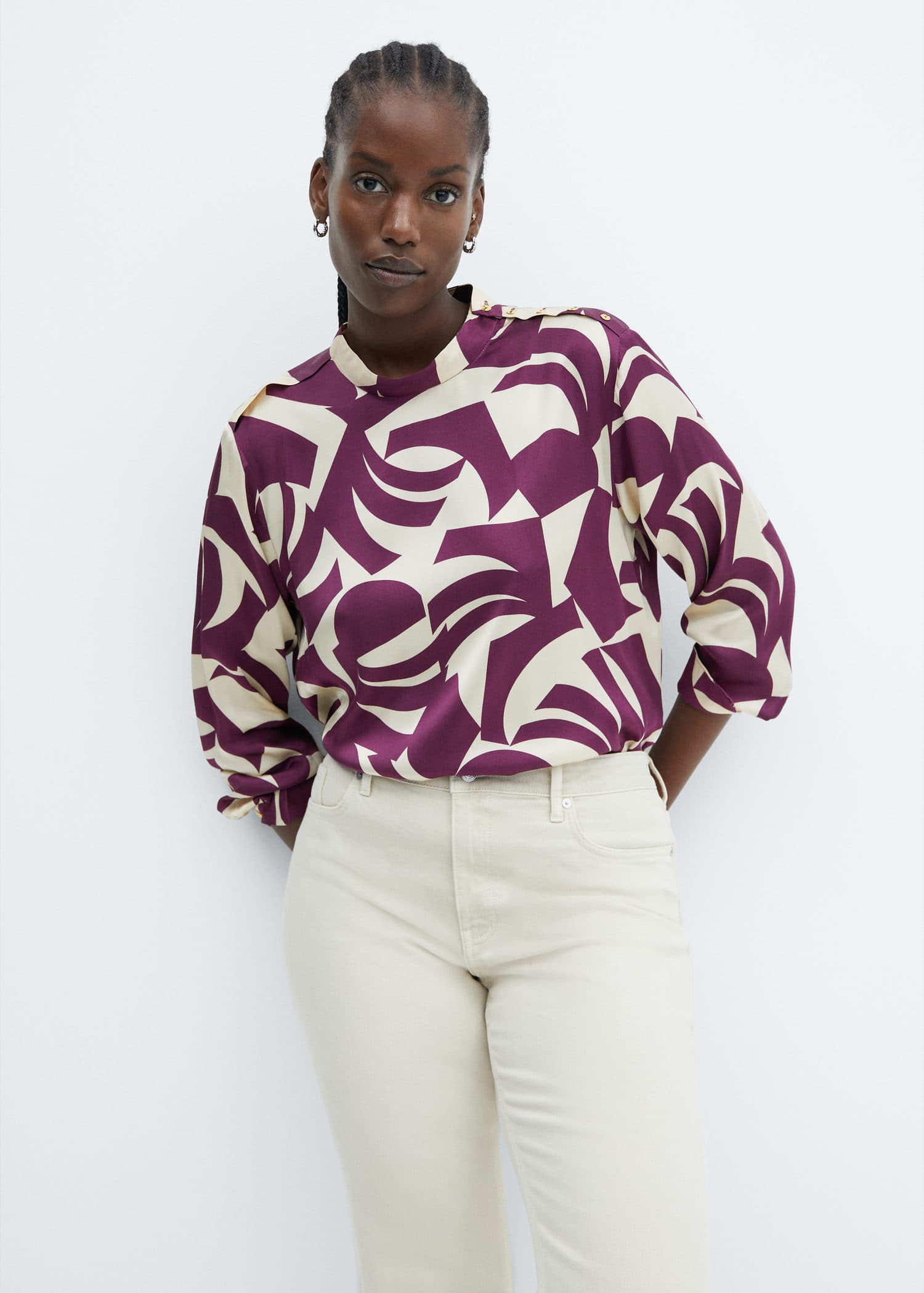 Blusa satinada estampada