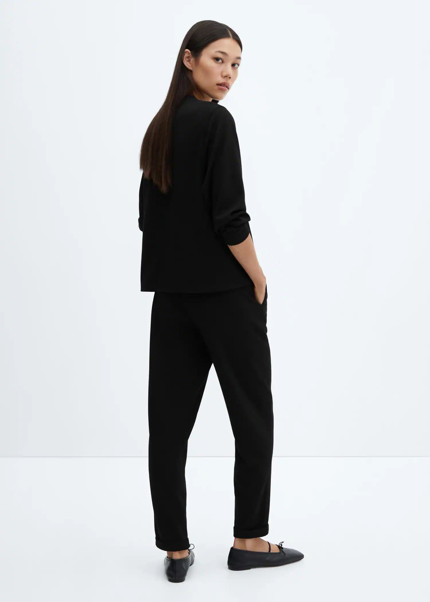 Pantalón jogger costuras