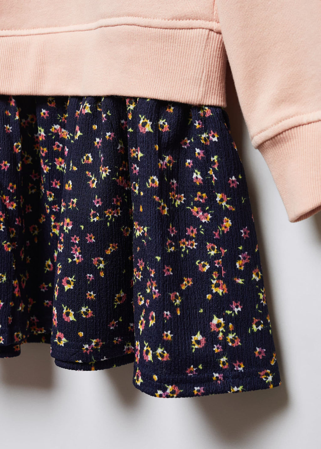 Vestido sudadera falda estampada
