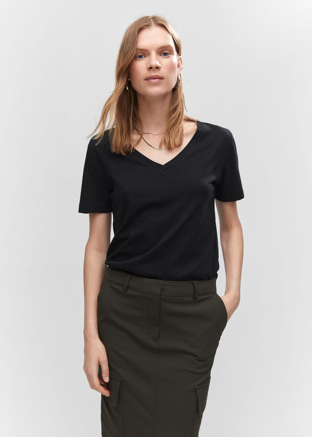 Camiseta algodón cuello pico