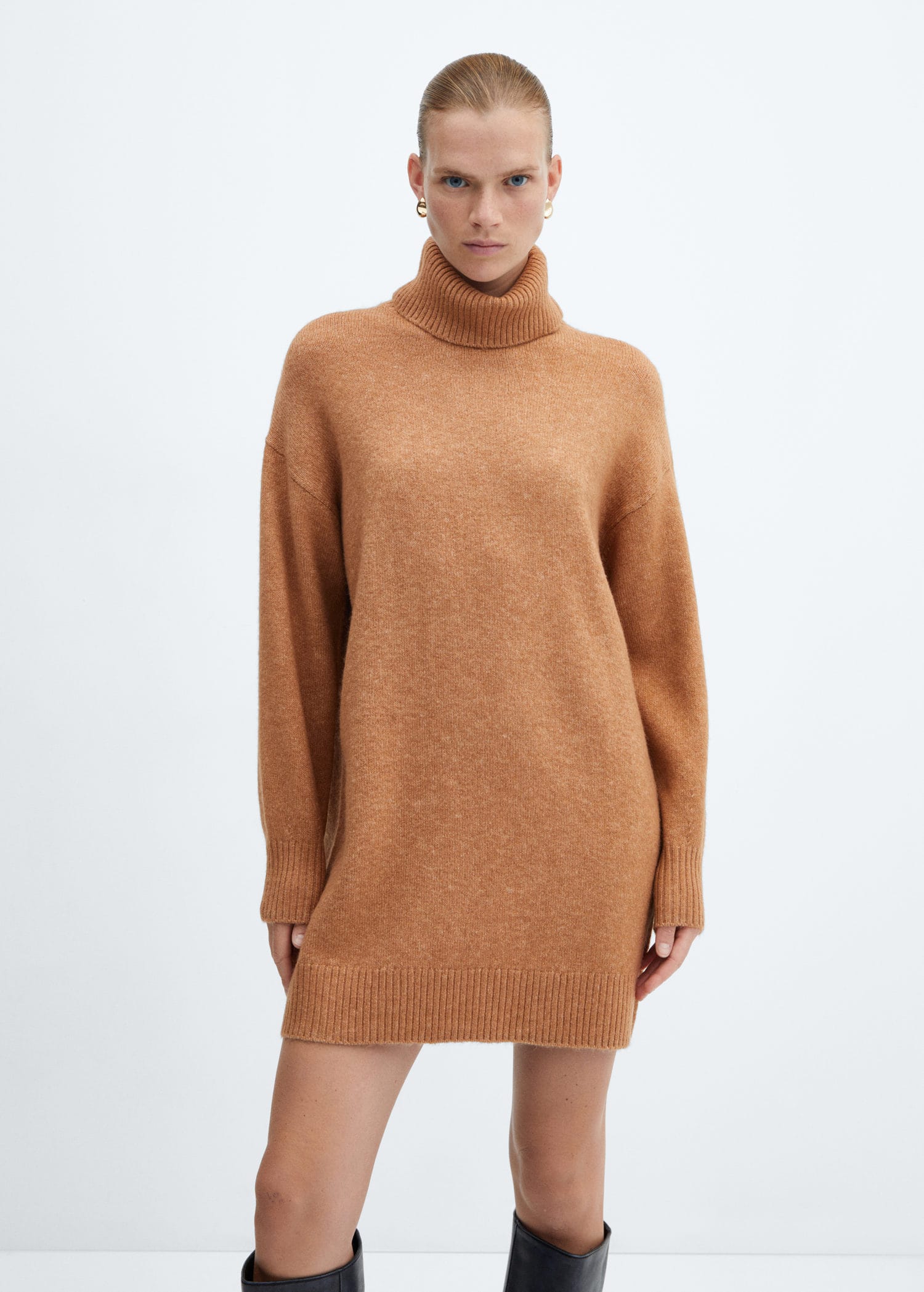 Vestido punto cuello alto