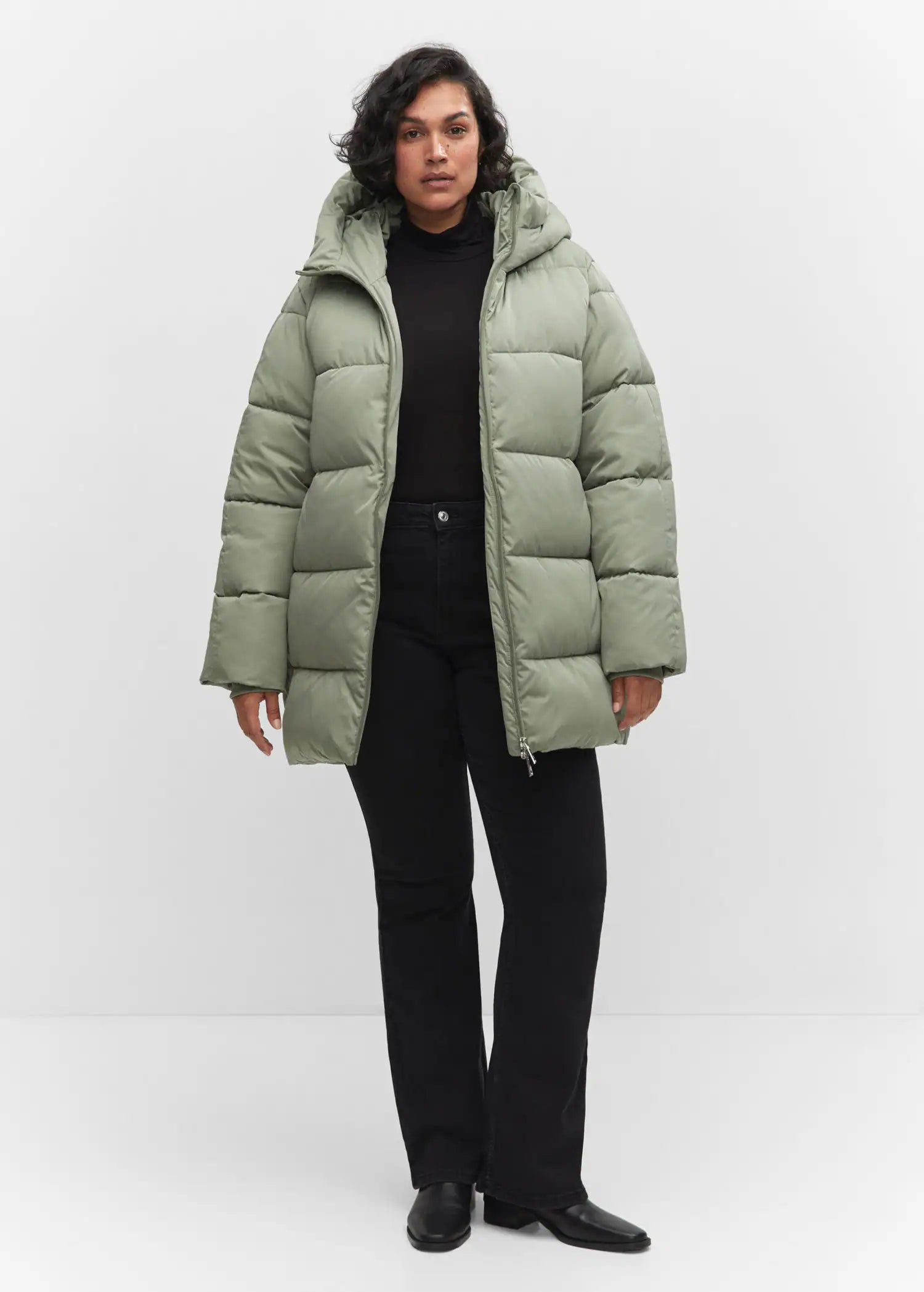 Anorak acolchado capucha