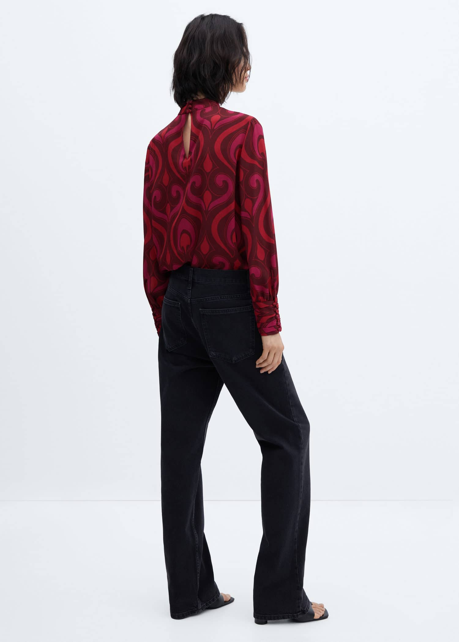 Blusa estampada detalle abertura