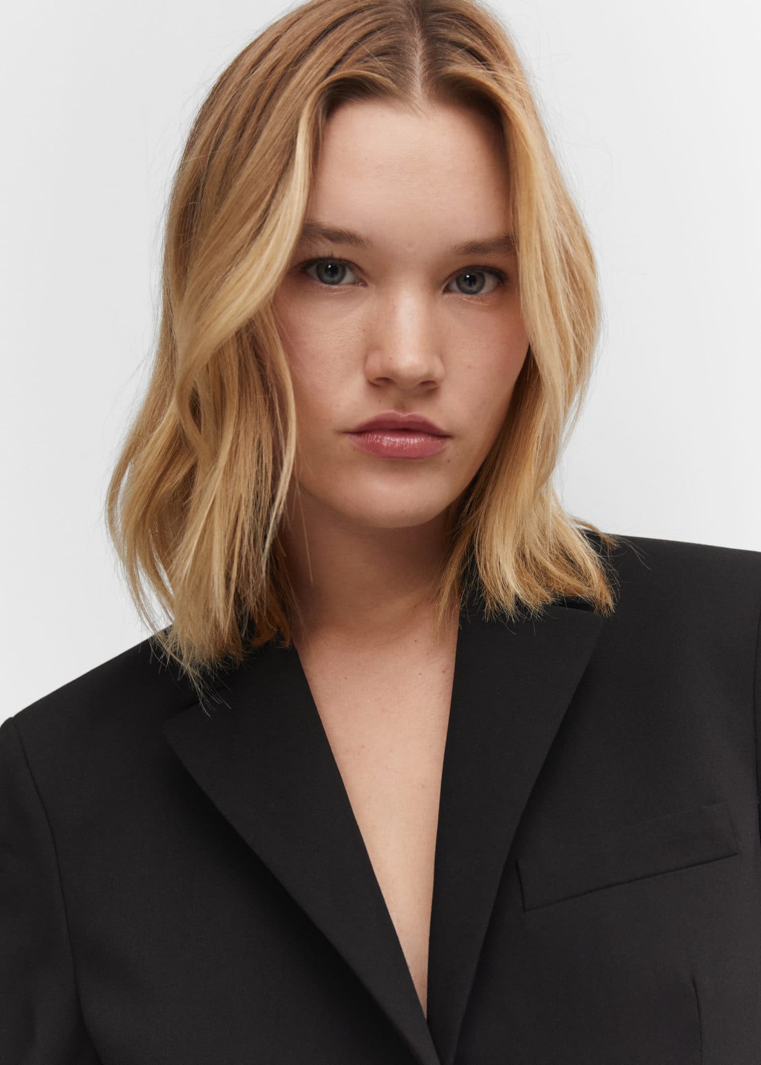 Americana traje entallada
