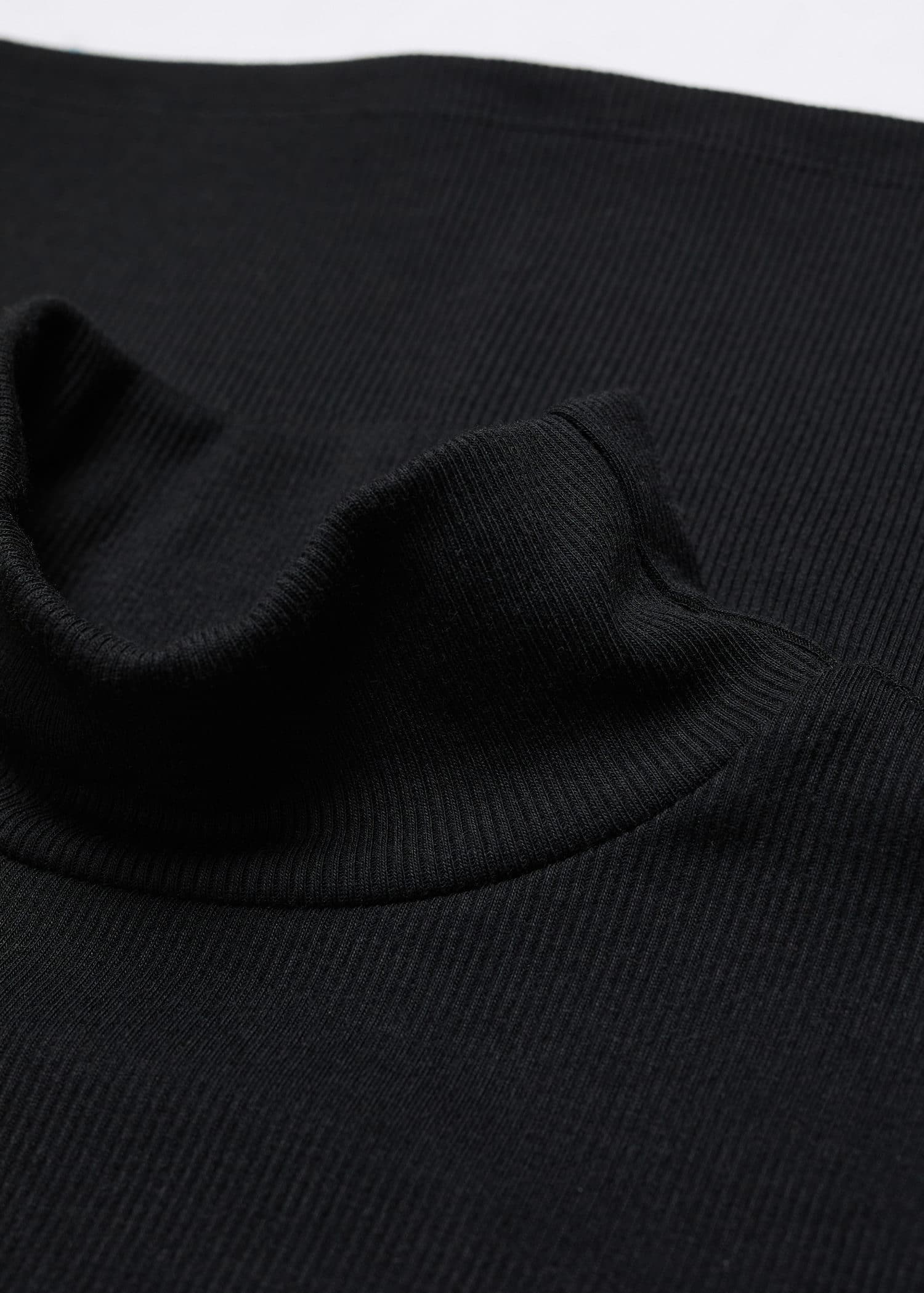 Camiseta cuello alto