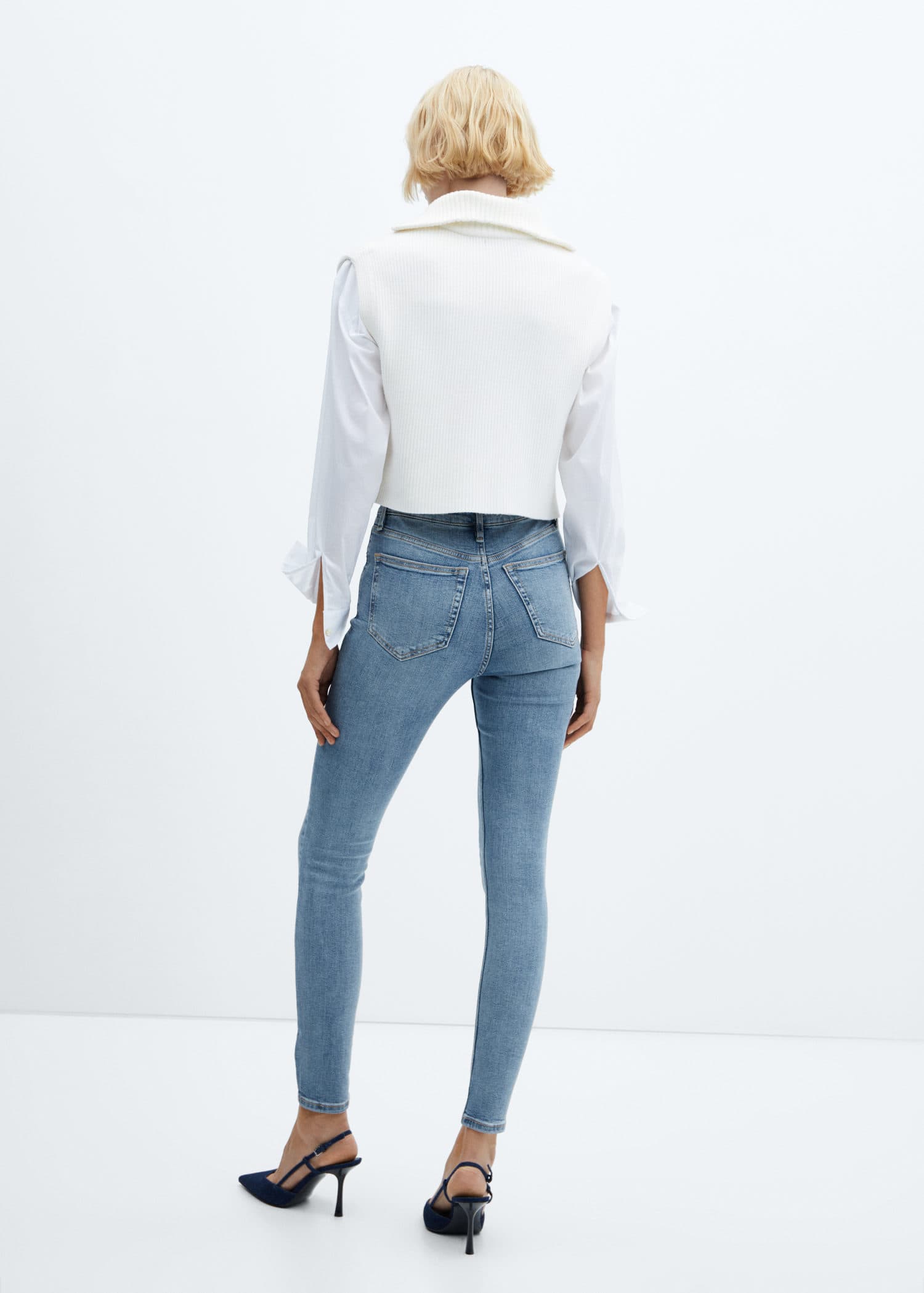 Jeans skinny tiro alto