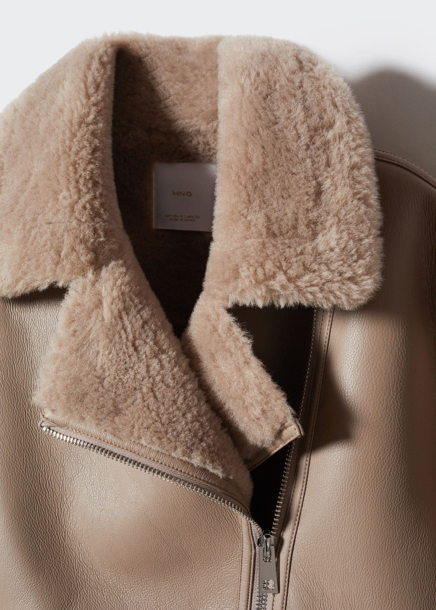 Chaqueta doble faz efecto piel