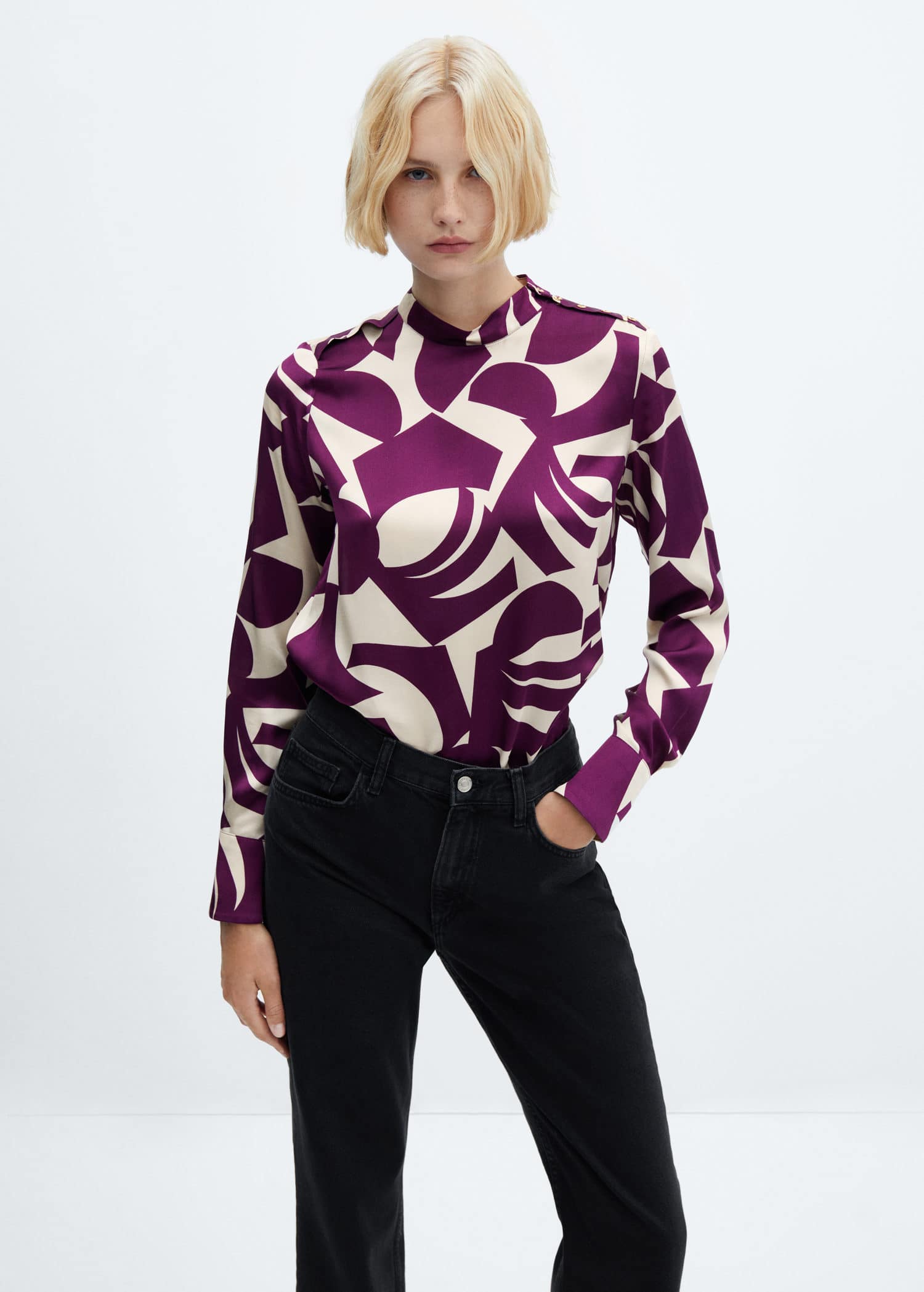 Blusa satinada estampada