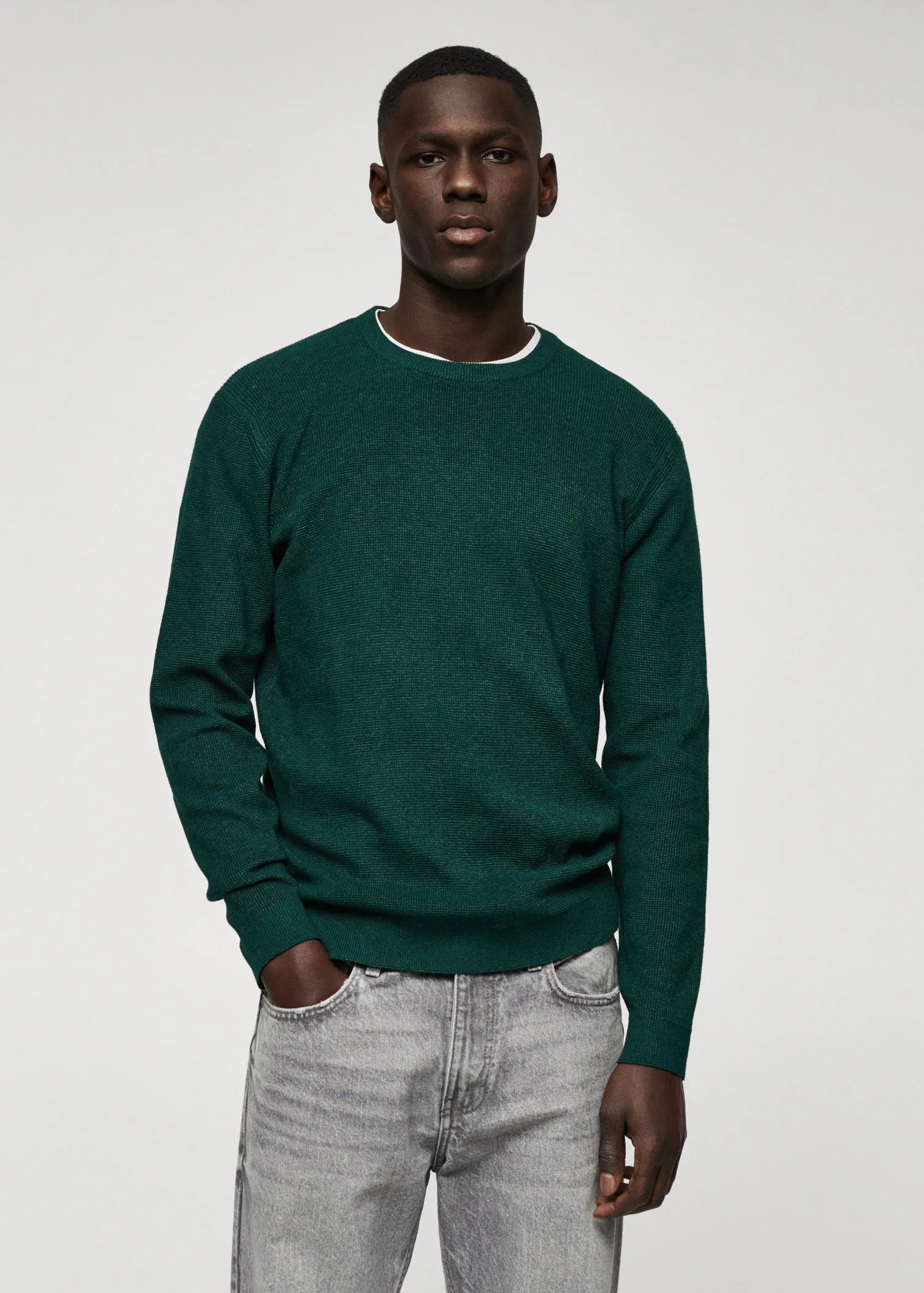 Verde oscuro