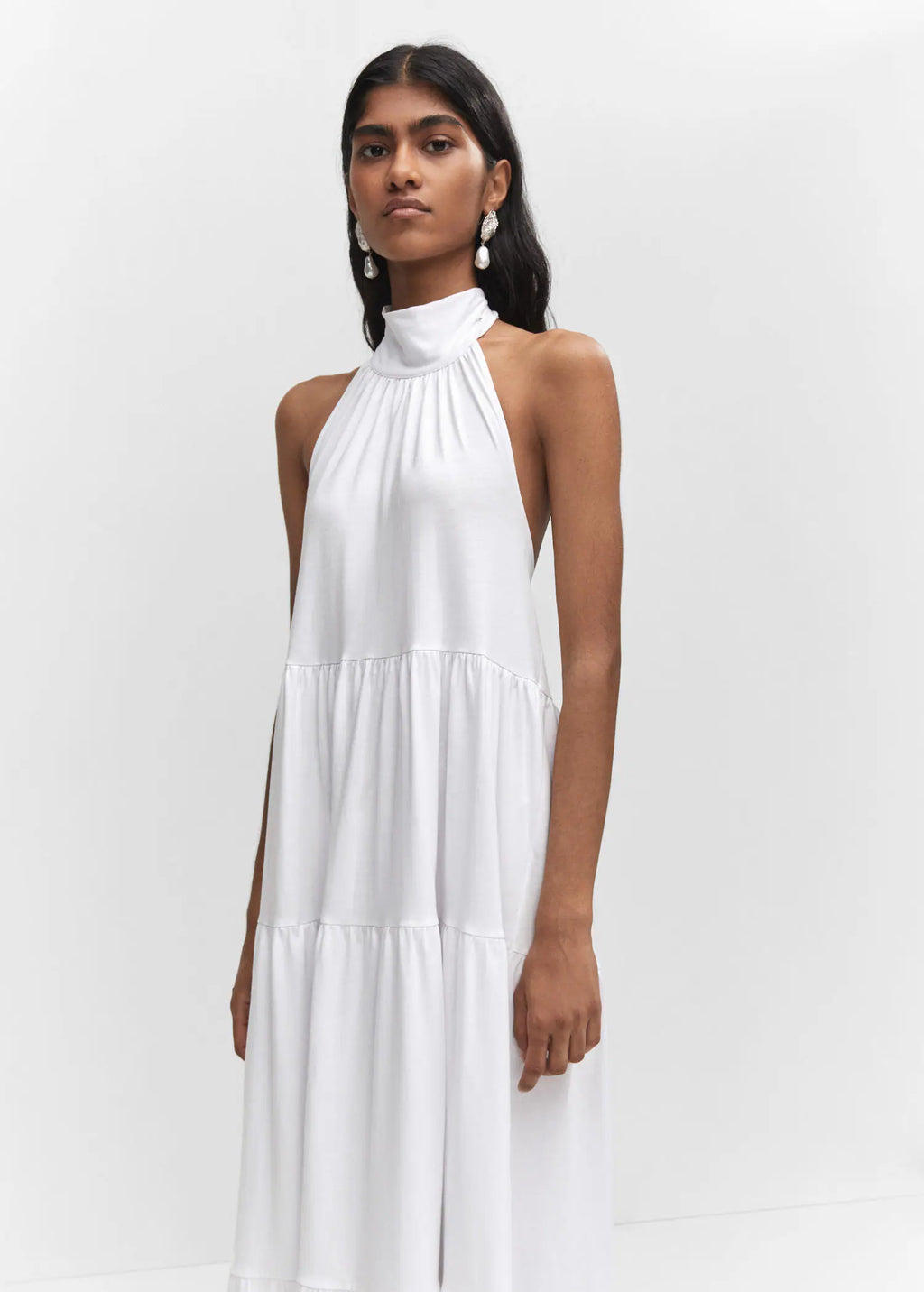 Vestido halter espalda abierta