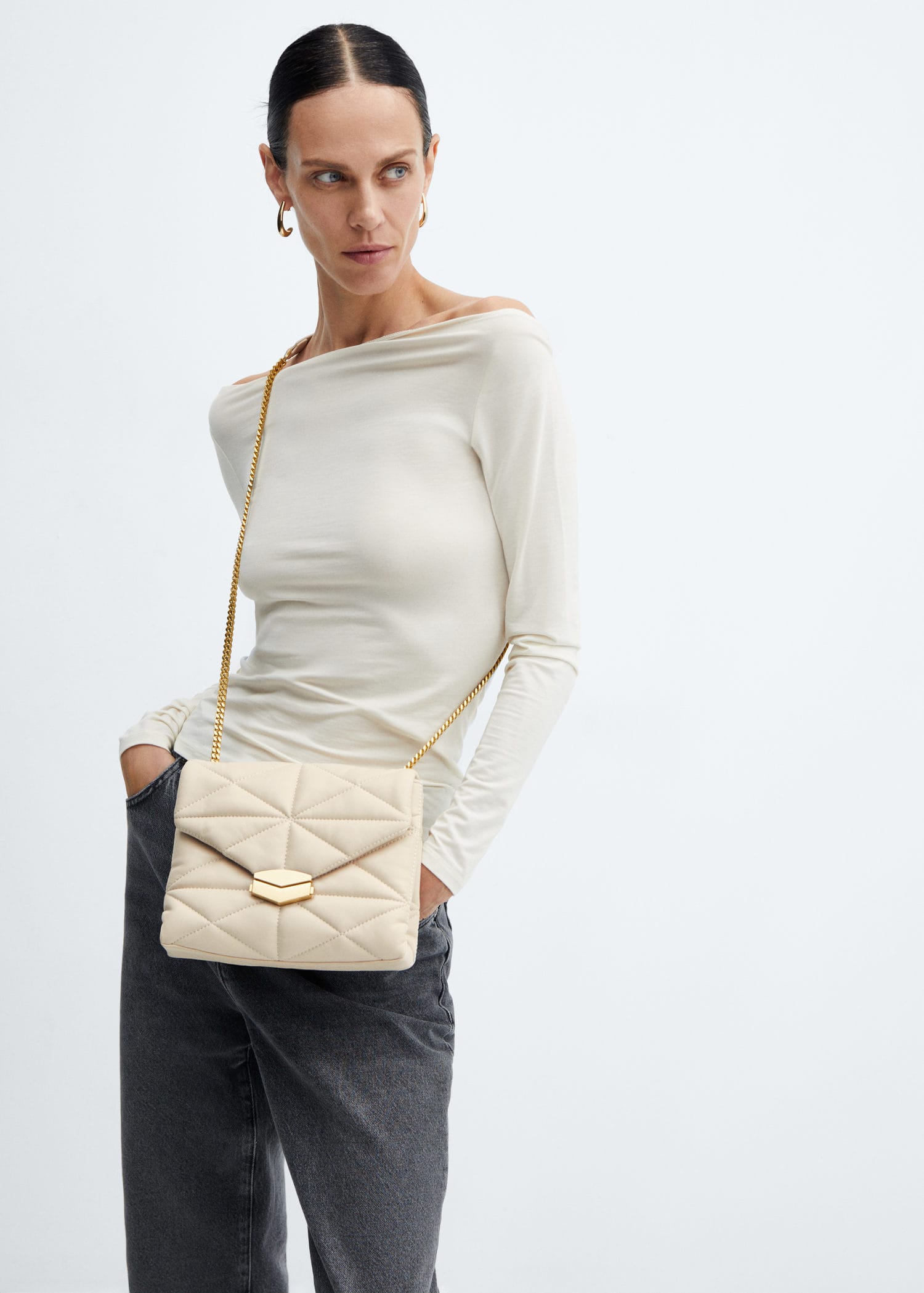 Bolso acolchado solapa