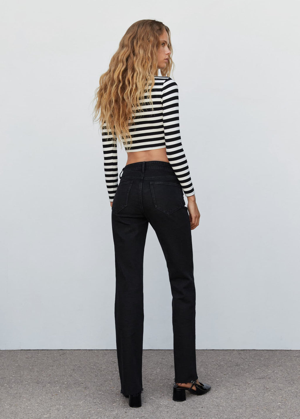 Jeans flare tiro medio