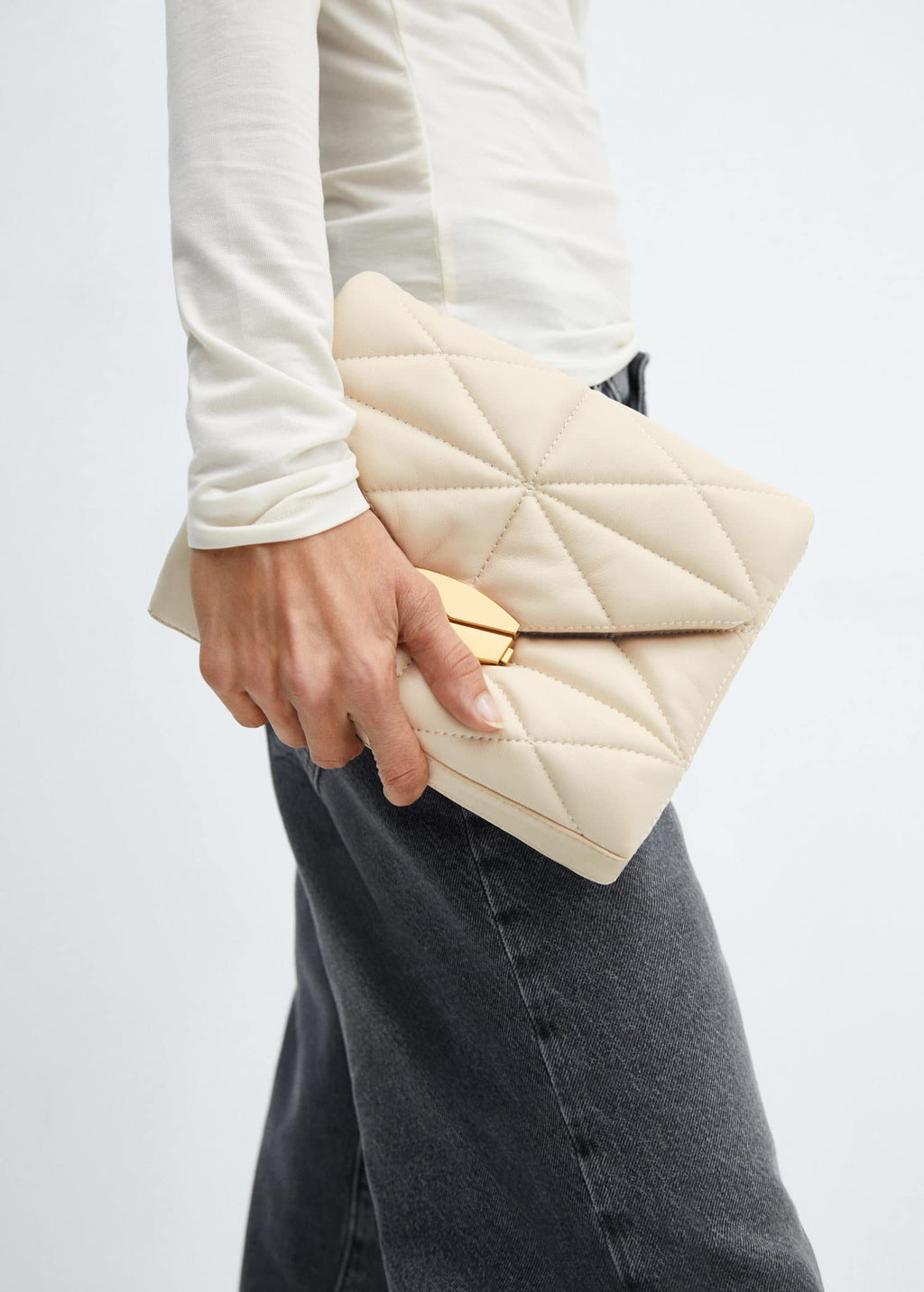 Bolso acolchado solapa
