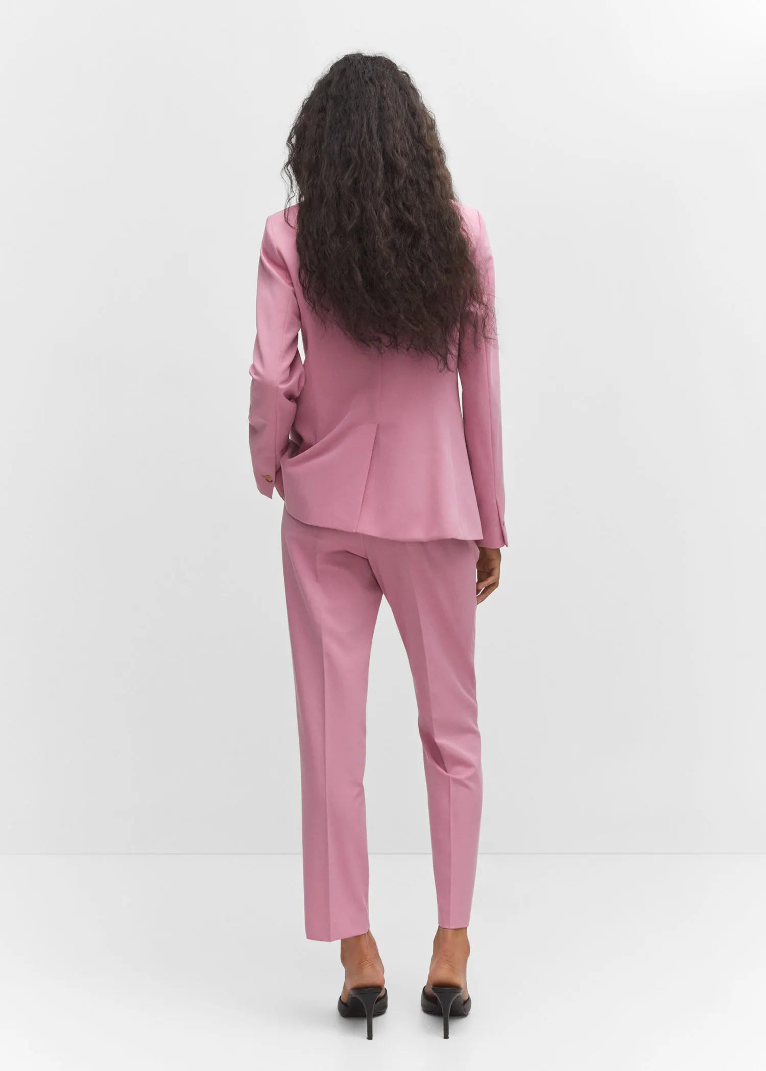 Americana traje entallada