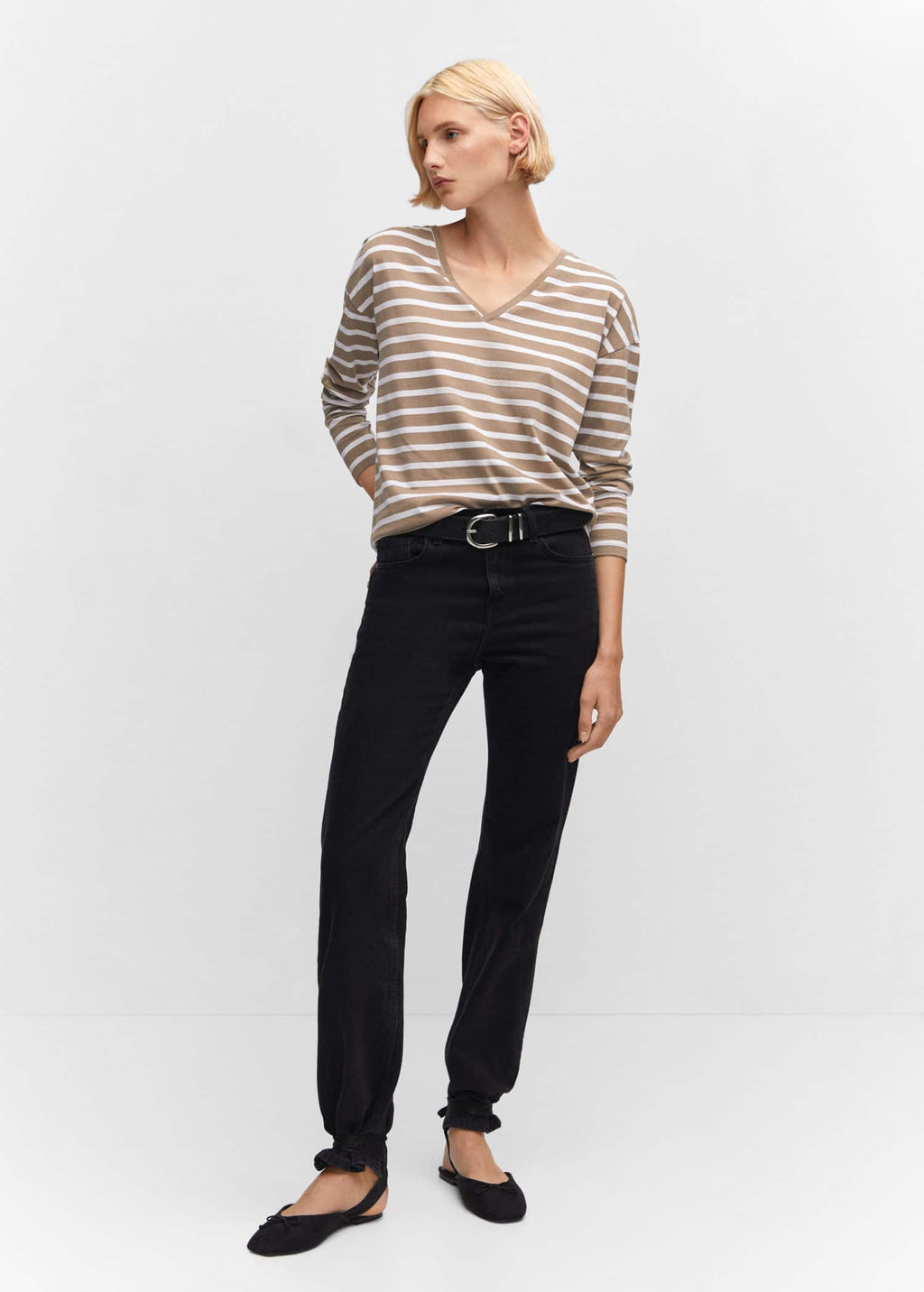 Camiseta algodón cuello pico